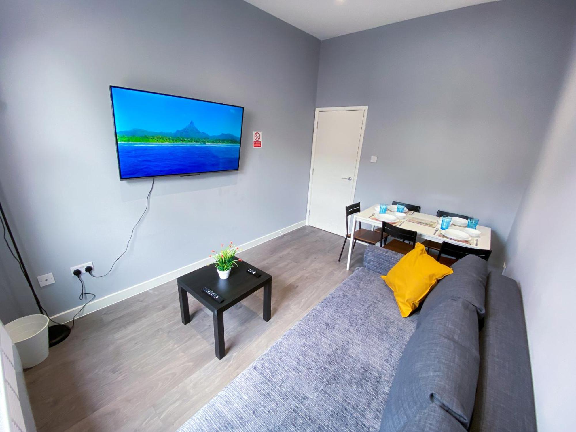 Modern 1 Bedroom Flat In Wood Green London Kültér fotó